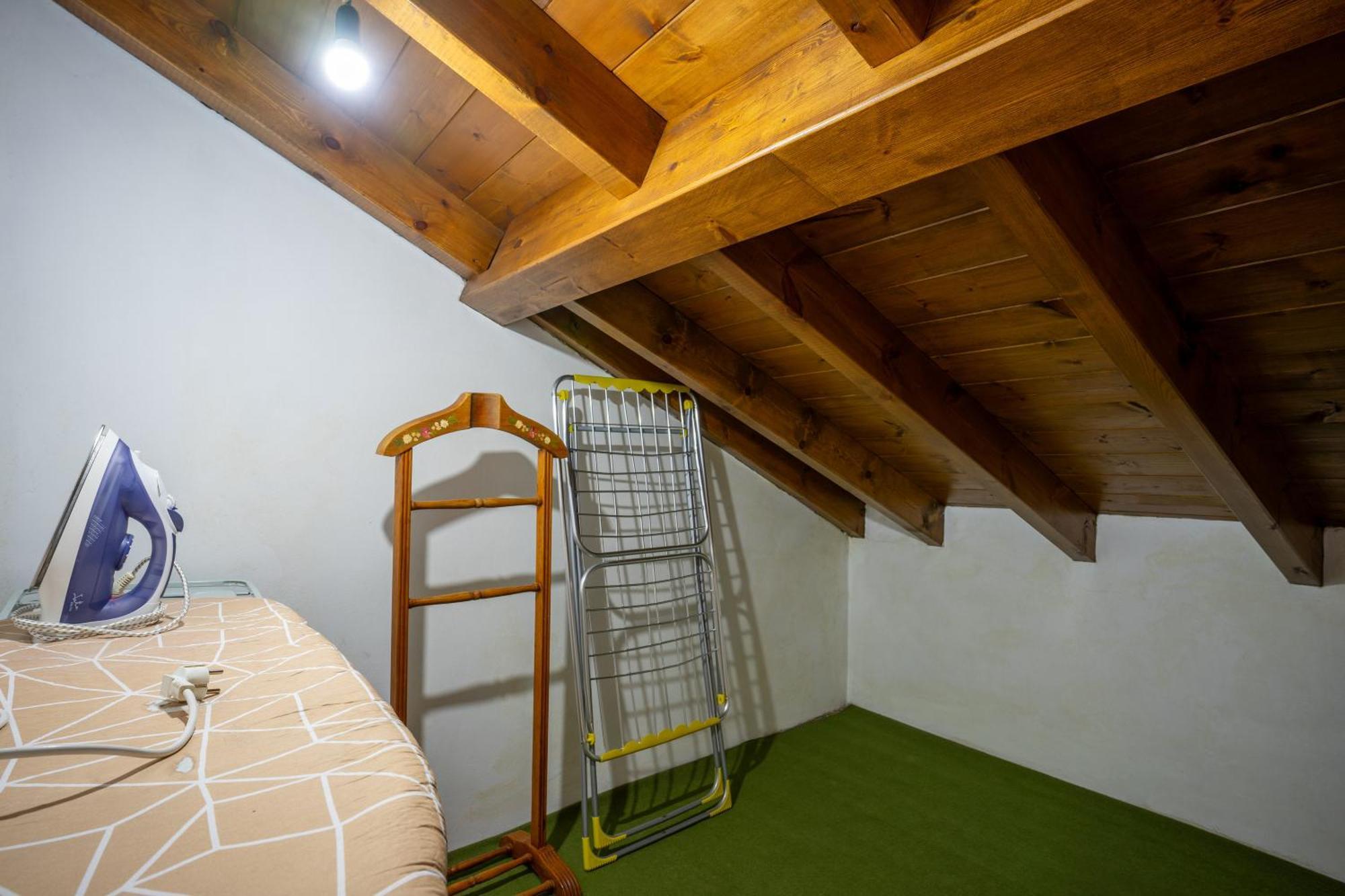 Hostal Casa Raquel Mestas De Con Exterior foto
